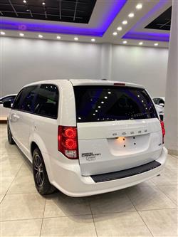 Dodge Caravan